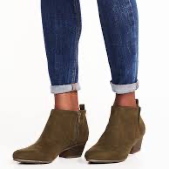 Old Navy Shoes - Old Navy Olive Faux Suede Ankle Boots